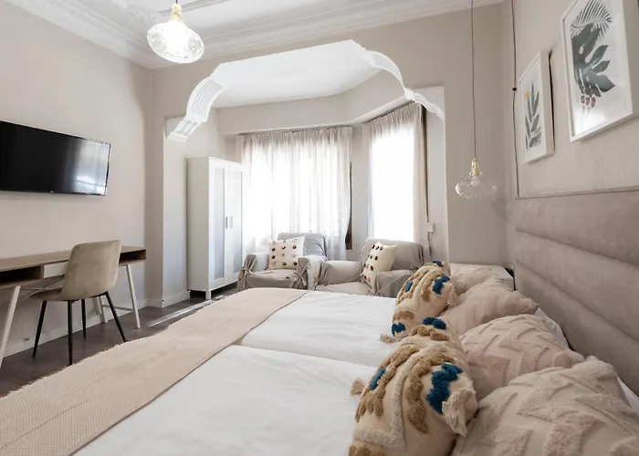 Nice Lodging Near The Plaza De Toros